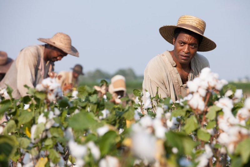 Chiwetel Ejiofor в фильме 12 лет рабства (12 Years a Slave)