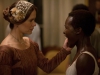 Sarah Paulson и Lupita Nyong'o в фильме 12 лет рабства (12 Years a Slave)