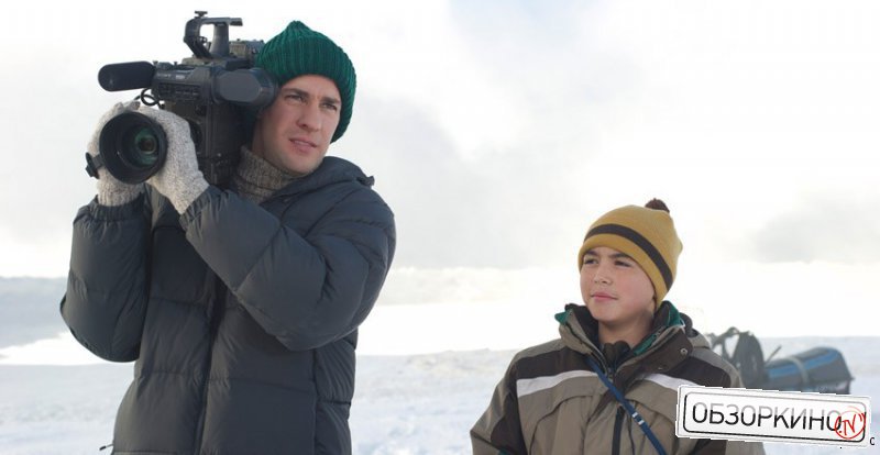 John Krasinski в фильме Все любят китов (Big Miracle)