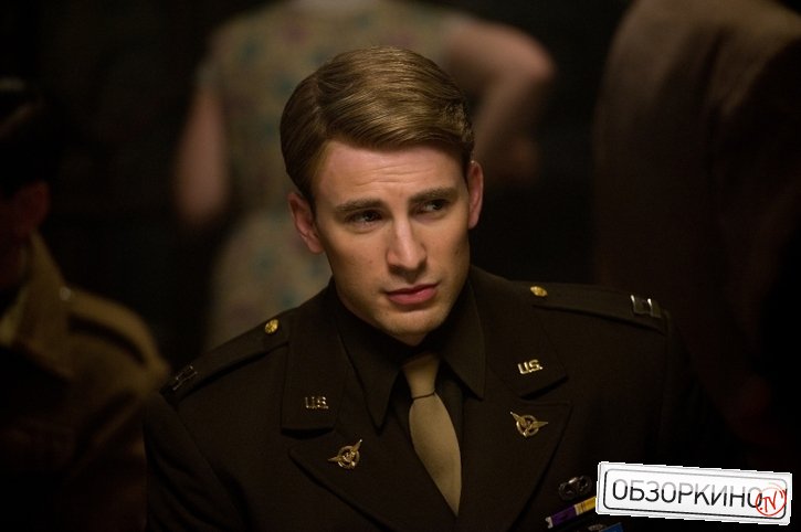 Chris Evans в фильме Первый мститель (Captain America First Avenger)