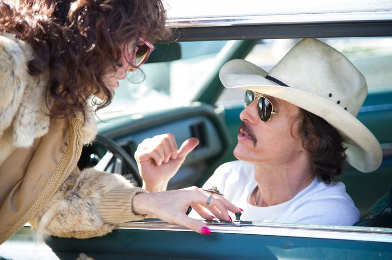 Matthew McConaughey и Jared Leto в фильме Даласский клуб покупателей (Dallas Buyers Club)