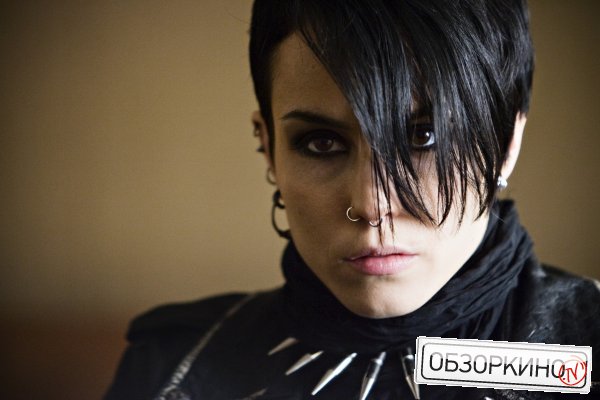 Noomi Rapace в фильме Девушка с татуировкой дракона (Girl With Dragon Tattoo)