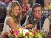 Jennifer Aniston и Nick Swardson в фильме Притворись моей женой (Just Go With It)