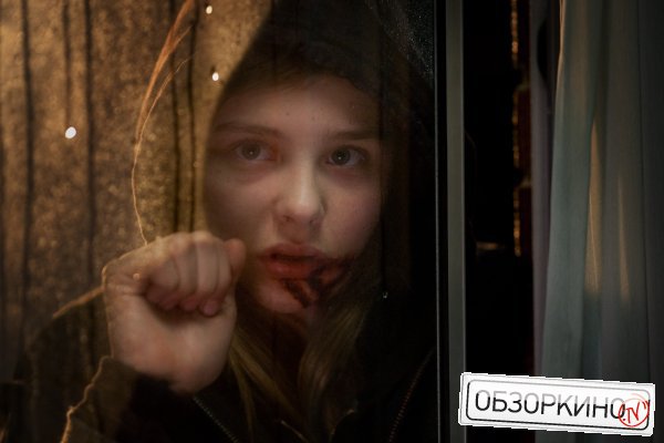 Chloe Moretz в фильме Впусти меня. Сага (Let Me In)