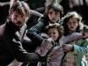 Nikolaj Coster-Waldau, Jessica Chastain, Isabelle Nelisse и Megan Charpentier в фильме Мама (Mama)