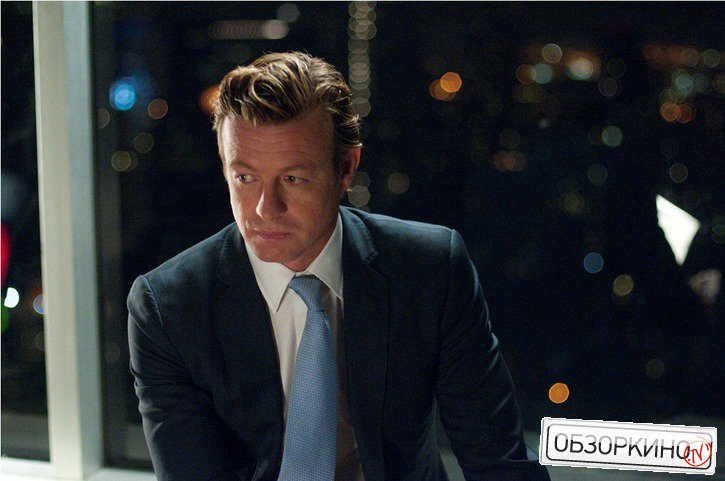 Simon Baker в фильме Пределы риска (Margin Call)