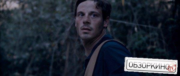 Scoot McNairy в фильме Монстры (Monsters)