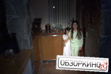 Сцена из фильма Паранормальное явление 3 (Paranormal Activity 3)