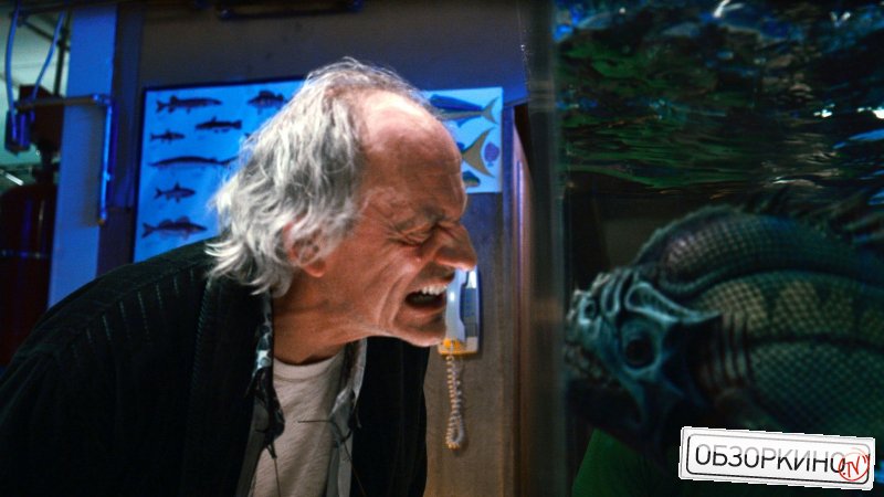 Christopher Lloyd в фильме Пираньи 3DD (Piranha 3DD)