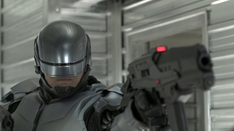 Joel Kinnaman в фильме Робокоп (Robocop)