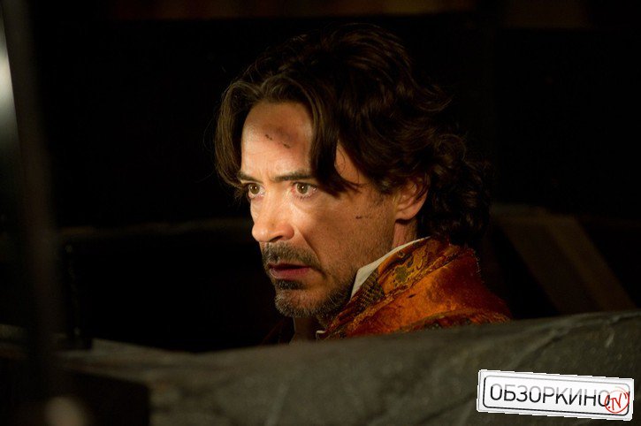 Robert Downey Jr. в фильме Шерлок Холмс 2 Игра теней (Sherlock Holmes A Game of Shadows)