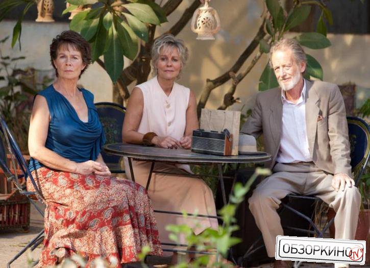 Penelope Wilton, Celia Imrie и Ronald Pickup в фильме Отель Мэриголд лучший из экзотических (The Best Exotic Marigold Hotel)