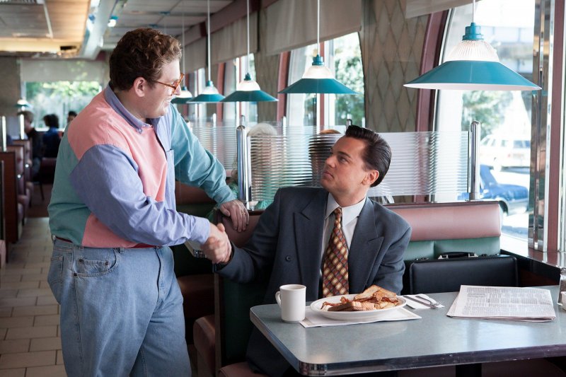 Jonah Hill и Leonardo DiCaprio в фильме Волк с Уолл-Стрит (The Wolf of Wall Street)