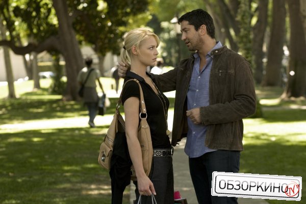 Gerard Butler и Katherine Heigl в фильме Голая правда (The Ugly Truth)