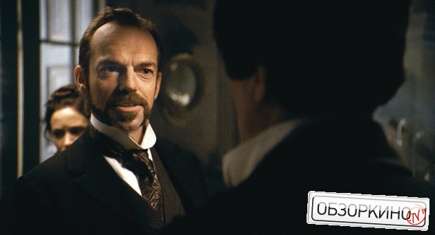 Hugo Weaving в фильме Человек-волк (The Wolfman)