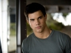 Taylor Lautner в фильме Сумерки. Новолуние (Twilight New Moon)