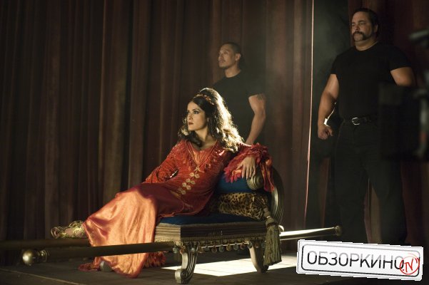 Salma Hayek в фильме История одного вампира (Vampire\'s Assistant)